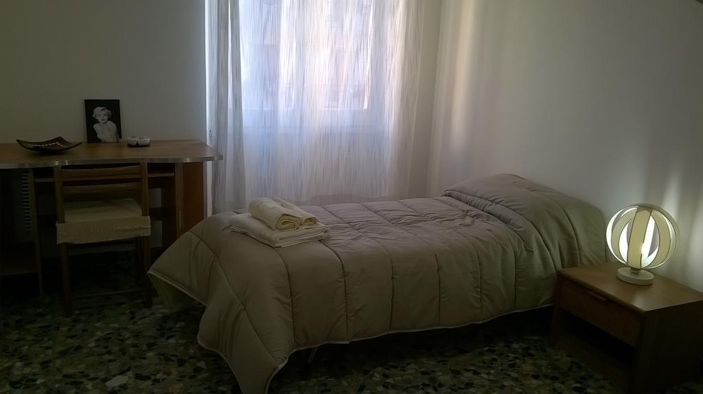 Bed & Breakfast Argentiera 12 *